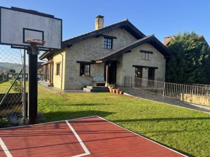 6 bedrooms house for sale in Besaya, Spain