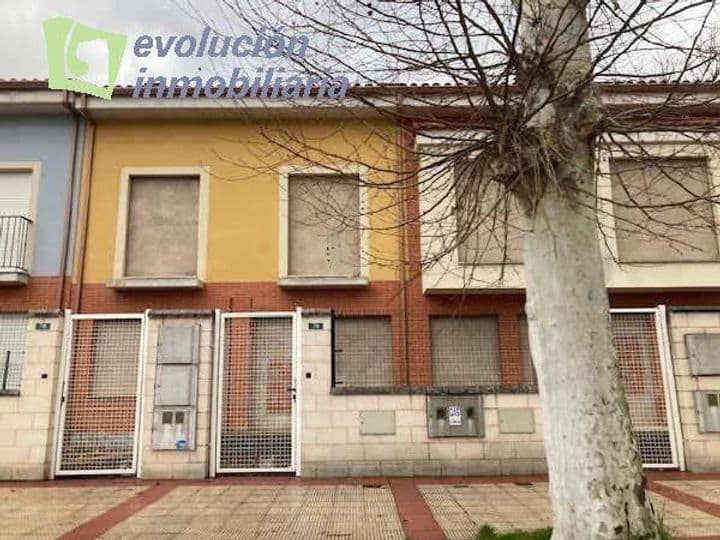 3 bedrooms house for sale in Burgos, Spain - Image 3