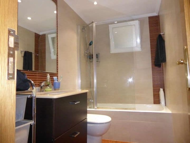 3 bedrooms apartment for sale in Vitoria-Gasteiz, Spain - Image 3