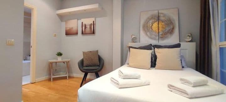 2 bedrooms apartment for sale in Centro, Spain - Image 12