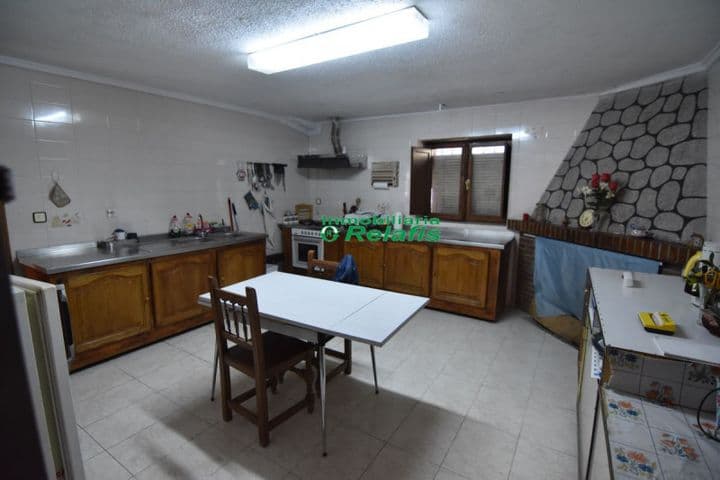 House for sale in Salamanca, Spain - Image 4