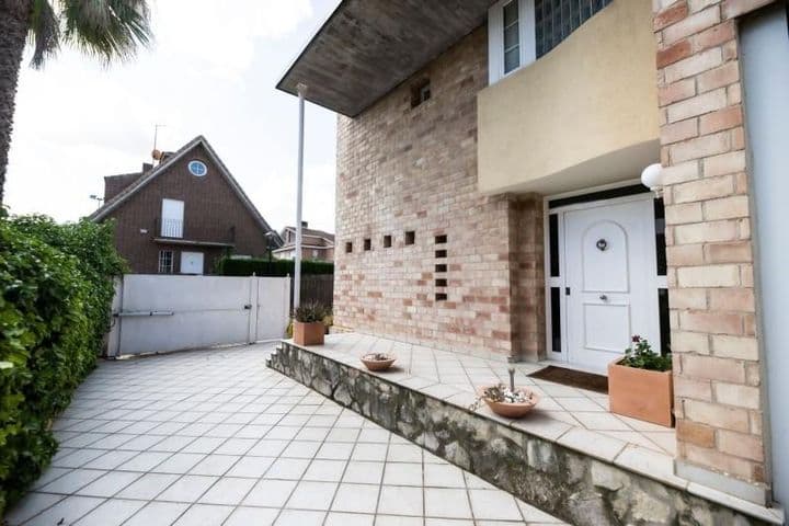 5 bedrooms house for sale in Zaragoza, Spain - Image 9