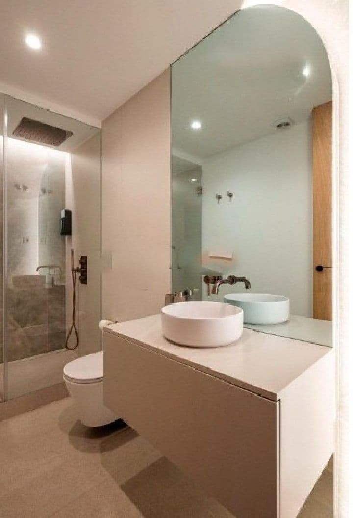 2 bedrooms apartment for sale in Centro, Spain - Image 6