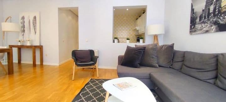 2 bedrooms apartment for sale in Centro, Spain - Image 3