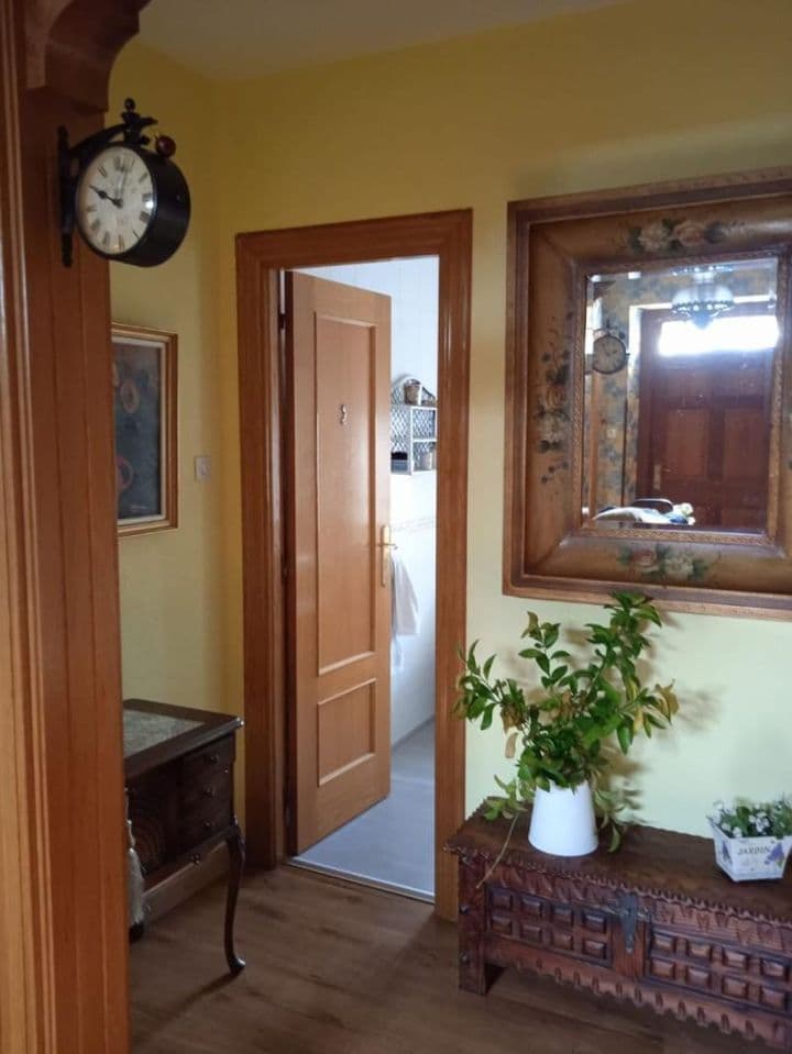 6 bedrooms apartment for sale in Vitoria-Gasteiz, Spain - Image 2