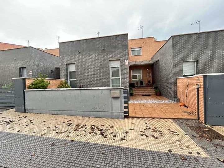 3 bedrooms house for sale in Navarre, Spain - Image 2