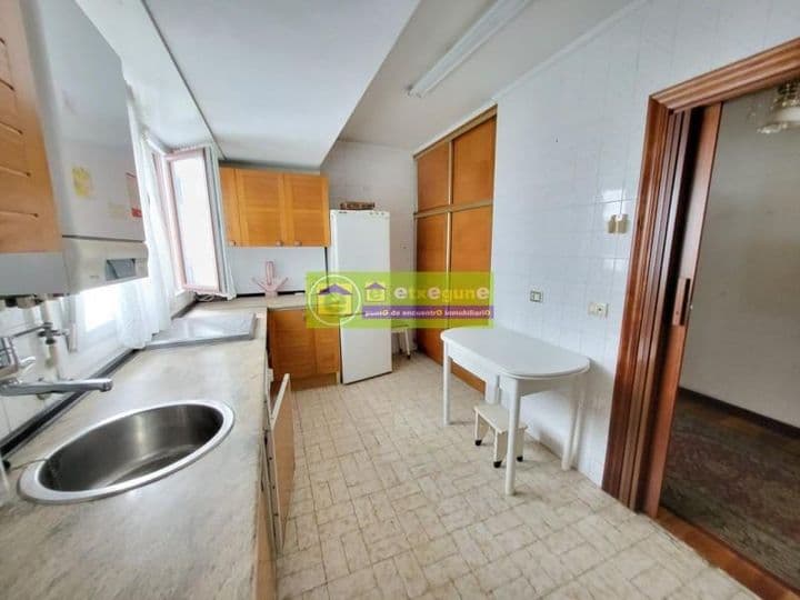 3 bedrooms apartment for sale in Santurtzi, Spain - Image 3