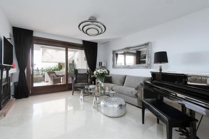 4 bedrooms house for sale in Benahavis, Spain - Image 2