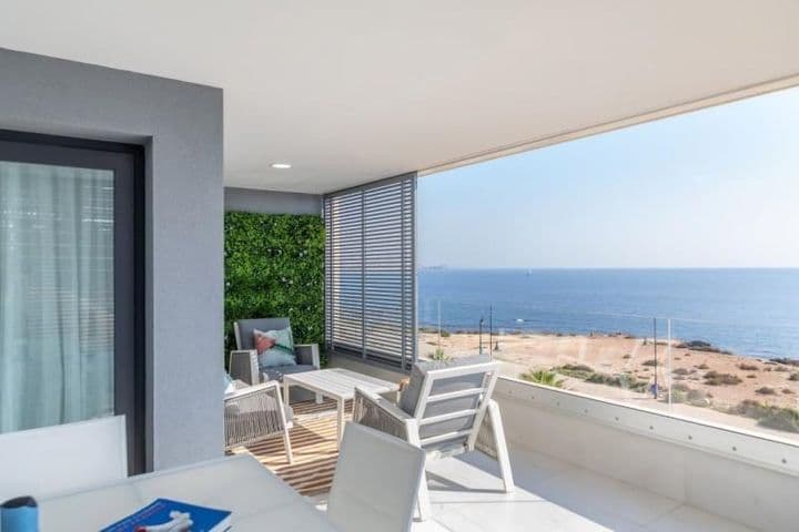 3 bedrooms apartment for sale in Punta Prima, Spain - Image 4