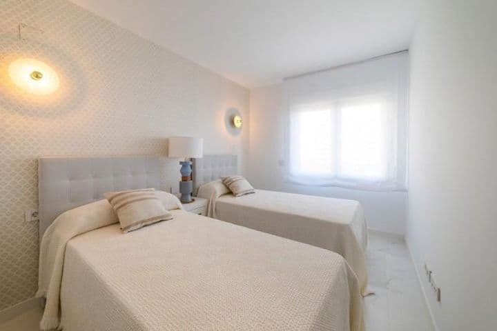 3 bedrooms apartment for sale in Punta Prima, Spain - Image 10