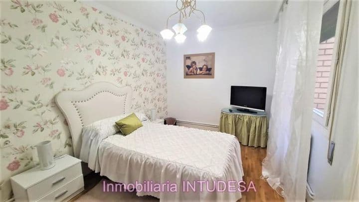 4 bedrooms apartment for rent in Tudela, Spain - Image 12