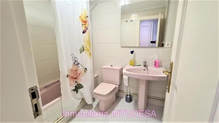 4 bedrooms apartment for rent in Tudela, Spain - Image 11