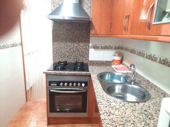 3 bedrooms apartment for sale in Premia de Mar, Spain - Image 2