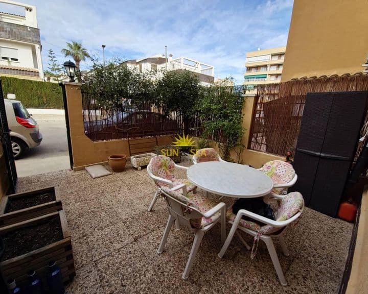 2 bedrooms apartment for rent in Punta Prima, Spain - Image 4