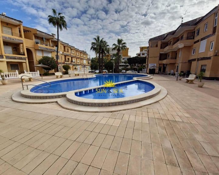 2 bedrooms apartment for rent in Punta Prima, Spain - Image 8