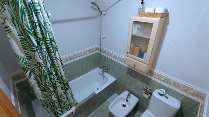 2 bedrooms apartment for rent in Torreblanca del Sol, Spain - Image 7