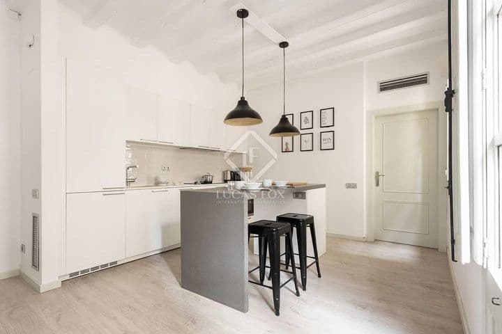 3 bedrooms apartment for rent in Barcelona, Spain - Image 8