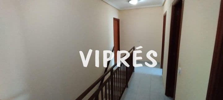 4 bedrooms house for sale in Caceres‎, Spain - Image 9