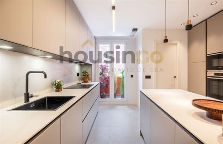 3 bedrooms apartment for sale in Madrid, Spain - Image 9