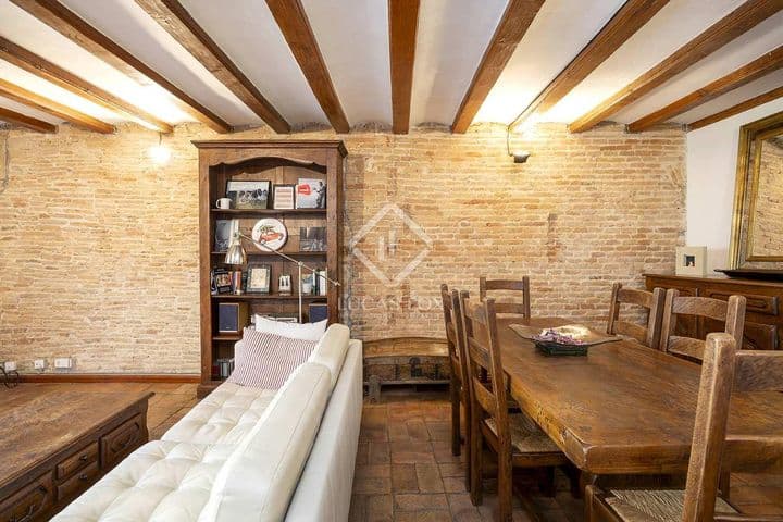 2 bedrooms apartment for rent in Barcelona, Spain - Image 3