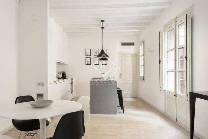 3 bedrooms apartment for rent in Barcelona, Spain - Image 7