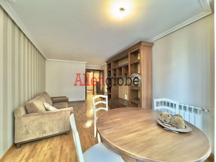 3 bedrooms apartment for sale in Oviedo, Spain - Image 3