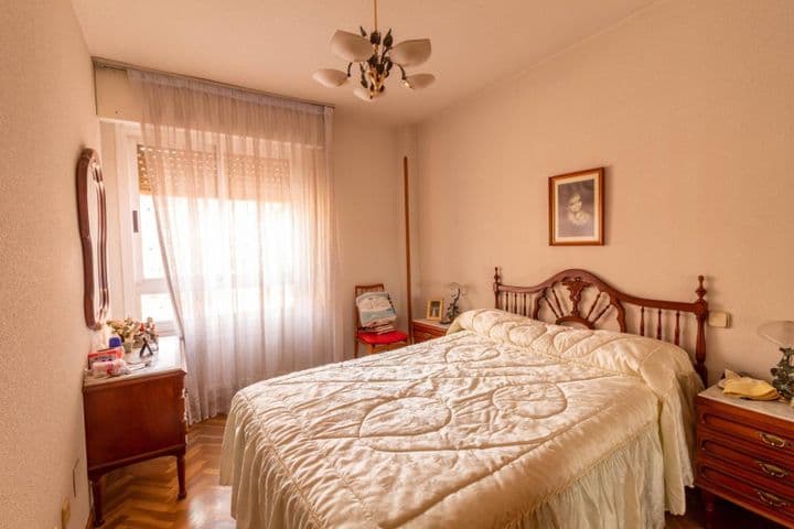 2 bedrooms apartment for sale in Madrid, Spain - Image 2