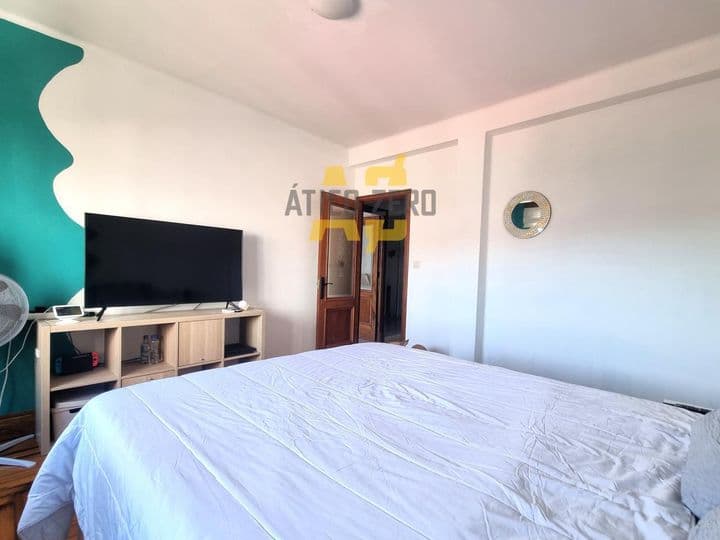 5 bedrooms apartment for sale in Vigo, Spain - Image 3