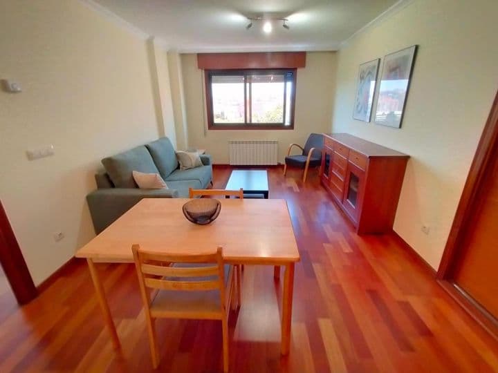 1 bedroom apartment for rent in Vigo, Spain - Image 3