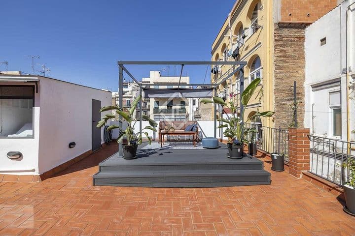 2 bedrooms house for rent in Barcelona, Spain - Image 3