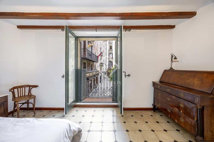 2 bedrooms apartment for rent in Barcelona, Spain - Image 10