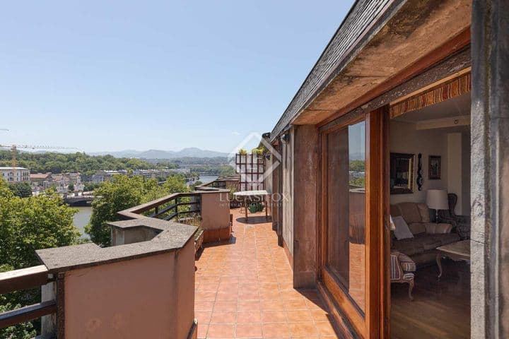 3 bedrooms apartment for sale in Donostia-San Sebastian, Spain - Image 3