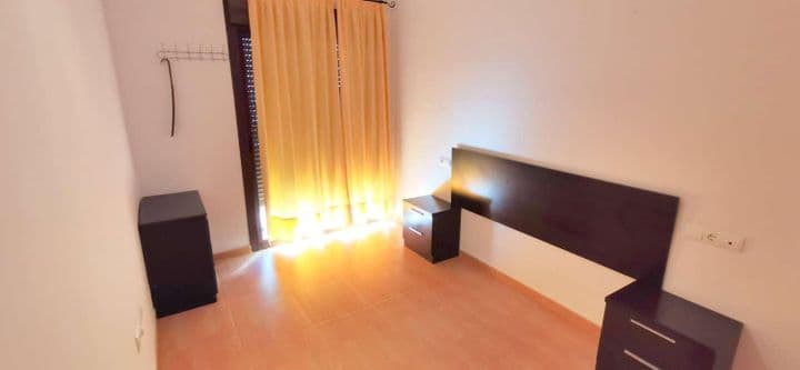 2 bedrooms apartment for rent in Centro, Spain - Image 4