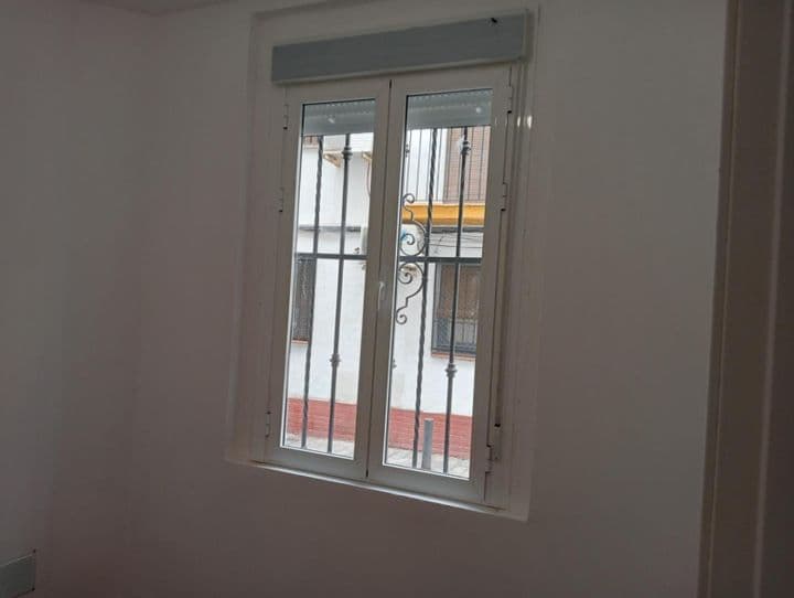 2 bedrooms apartment for rent in Seville, Spain - Image 11