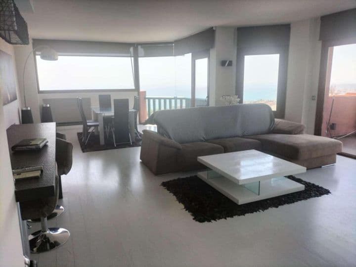 2 bedrooms apartment for rent in El Higueron - Capellania, Spain - Image 4