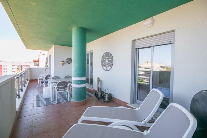 3 bedrooms apartment for rent in Elche, Spain - Image 4