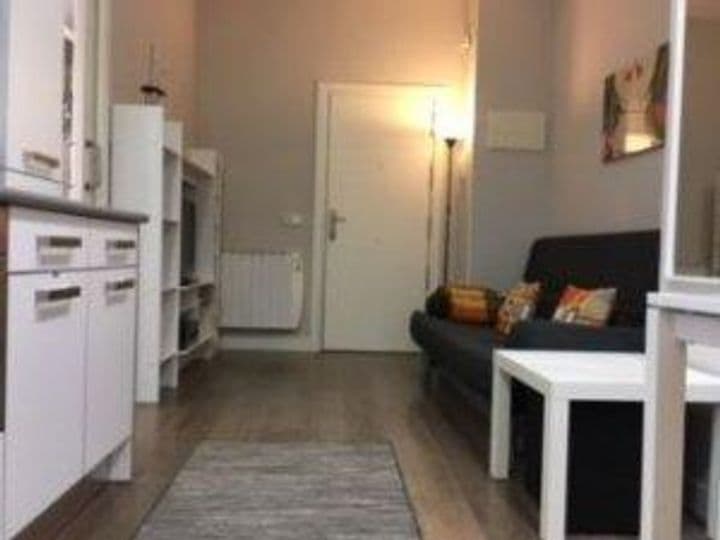 1 bedroom apartment for rent in Salamanca, Spain - Image 5