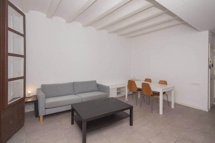 1 bedroom apartment for rent in Gotic, Spain - Image 7