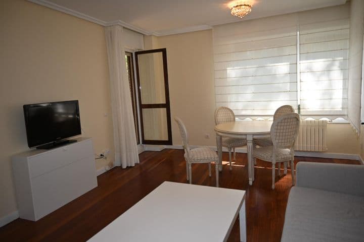 2 bedrooms apartment for sale in Santander, Spain - Image 3