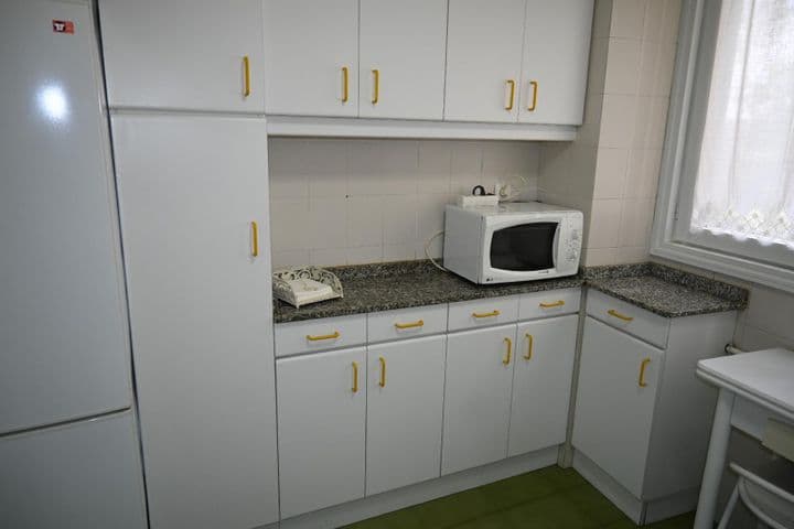 2 bedrooms apartment for sale in Santander, Spain - Image 12