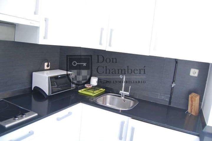 2 bedrooms apartment for rent in Chamberi, Spain - Image 8