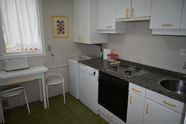 2 bedrooms apartment for sale in Santander, Spain - Image 11