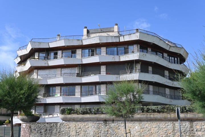 4 bedrooms apartment for sale in Santander, Spain - Image 3