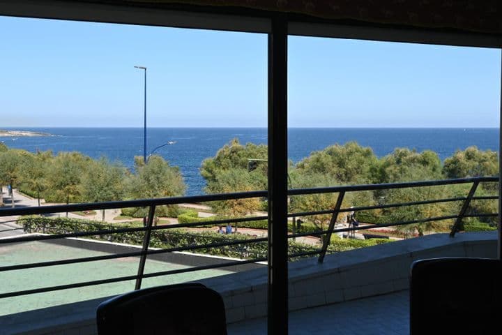 4 bedrooms apartment for sale in Santander, Spain - Image 4