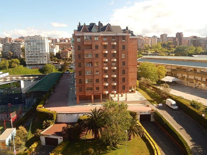 3 bedrooms apartment for sale in Santander, Spain - Image 2
