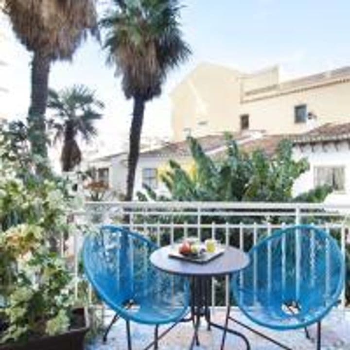 Apartment for rent in El Bajondillo, Spain - Image 4