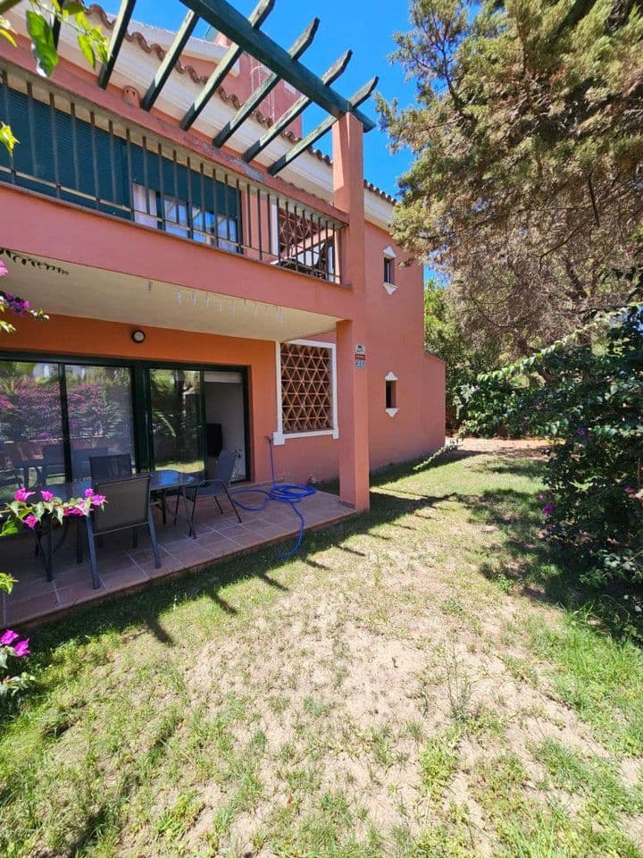 1 bedroom apartment for sale in Marbella, Spain - Image 2