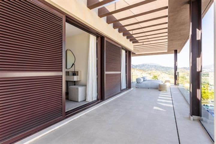 4 bedrooms house for sale in Benahavis, Spain - Image 8