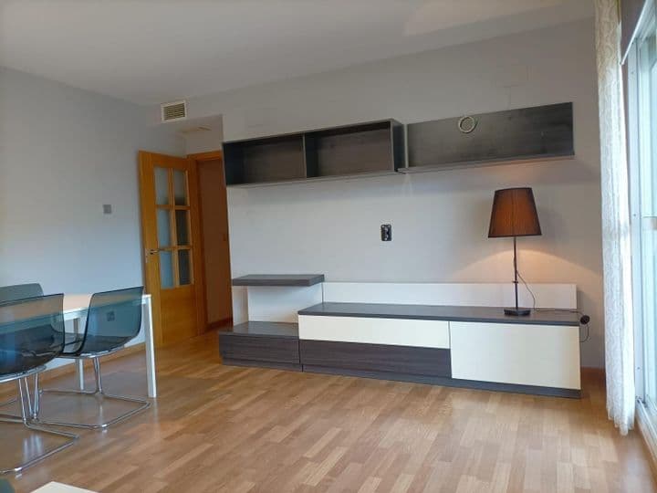 2 bedrooms apartment for rent in Rincon de la Victoria, Spain - Image 4