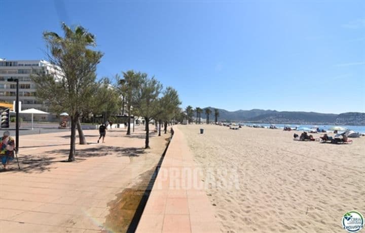 1 bedroom apartment for sale in Roses, Spain